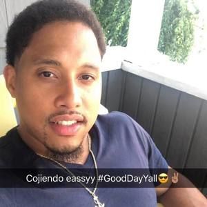 Meet your Posher, Esteban